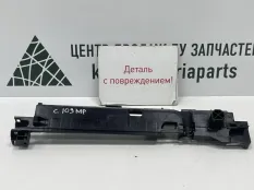 Планка радиатора BMW 3 2018-2022 17118666839 G20, правая