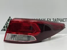 Фонарь внешний KIA Rio 2017-2020 92402H2000 4 FB ДО РЕСТАЙЛИНГ, правый