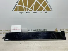 Накладка сдвижной двери Volkswagen Transporter 2003-2009 7H1843796H T5 ДО РЕСТАЙЛИНГ, задняя правая