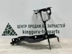 Кронштейн фары BMW 5 2017-2019 51647383858 G30 ДО РЕСТАЙЛИНГ, правый