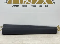 Молдинг двери Omoda C5 2022-2024 609001054AA T19C, передний правый