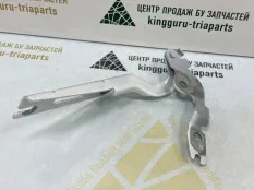 Петля капота Volkswagen Golf 2019-2022 5H0823301 8 CD1, левая