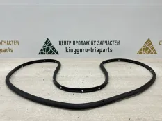 Уплотнитель двери Opel Astra 2013 13260058 J P10 5D РЕСТАЙЛИНГ A14XER, задний правый