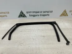 Уплотнитель стекла двери Opel Astra 2013 13391188 J P10 5D РЕСТАЙЛИНГ A14XER, задний правый