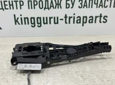 Кронштейн ручки двери Opel Astra 2013 13505890 J P10 5D РЕСТАЙЛИНГ A14XER, задний левый