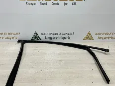 Уплотнитель стекла двери Exeed RX 2023-2024 554001329AA T22, передний правый