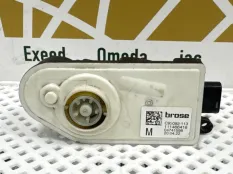 Моторчик заслонки радиатора BMW 5 2017-2019 C93092113 G30 ДО РЕСТАЙЛИНГ