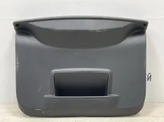 Обшивка крышки багажника Renault Duster 2020 909008769R 1 HSA/M РЕСТАЙЛИНГ 1.6 H4M