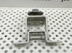 Петля двери багажника Renault Duster 2020 844009697R 1 HSA/M РЕСТАЙЛИНГ 1.6 H4M