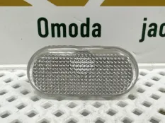 Повторитель поворота Renault Duster 2020 8200257684 1 HSA/M РЕСТАЙЛИНГ 1.6 H4M, передний