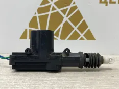 Активатор замка двери Renault Duster 2020 K4MA690 1 HSA/M РЕСТАЙЛИНГ 1.6 H4M, передний левый