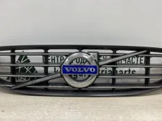 Решетка радиатора Volvo V60 Cross Country 2014-2018 31383749 FW/FZ