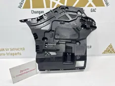 Кронштейн бампера BMW 5 2023 - 2024 51125A011C3 G60, задний левый