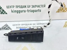 Кнопка стояночного тормоза Volkswagen Passat CC 2011 3AC927137G 1 ДОРЕСТАЙЛИНГ CDA 170923 BZB