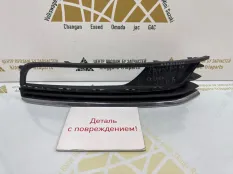 Решетка противотуманной фары Volkswagen Passat 2011-2015 853666 B7 362, правая