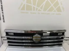 Решетка радиатора Volkswagen Touareg 2018-2022 760853653B 3 CR7