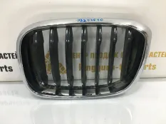 Решетка радиатора левая BMW X3 2017 51138091725 G01, левая