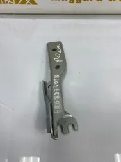 Петля капота левая Volkswagen Polo 2015-2020 6R0823301B 5 612 РЕСТАЙЛИНГ, передняя левая