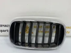 Решетка радиатора BMW X5 7316075 F15, левая