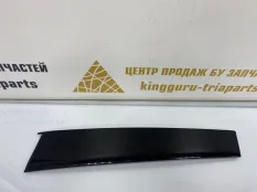 Накладка рамки двери Hyundai Palisade 2018-2022 82260S8000 LX2, передняя правая