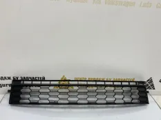 Решетка бампера Skoda Rapid 2017-2020 5JA853677C РЕСТАЙЛИНГ