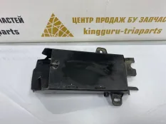 Воздуховод охлаждения тормозов BMW 5 2010 2011 2012 2013 2014 2015 7331784 F10, передний правый