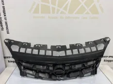 Решетка радиатора Opel Astra 2013 13368851 J5 РЕСТАЙЛИНГ