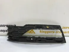 Решетка бампера Skoda Octavia 2021 5E3807681C A8, левая