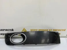 Накладка противотуманной фары Volkswagen Multivan 2009-2015 7E5807490B T5 7HF РЕСТАЙЛИНГ, передняя правая