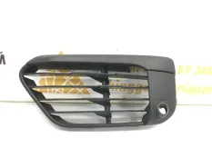 Решетка бампера BMW X1 2015-2019 51117453979 F48, левая