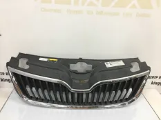 Решетка радиатора Skoda Rapid 2013 5JA853668 1
