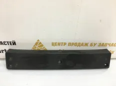 Площадка номерного знака Kia K900 86519J600