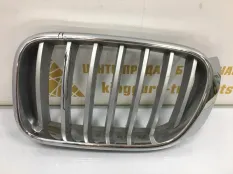 Решетка радиатора BMW X3 2010 51117210725 F25 ДО РЕСТАЙЛИНГ, левая