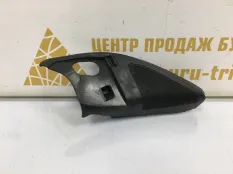 Обивка зеркало Skoda Octavia 2019 5E0837974 A7 РЕСТ 1.6, правая