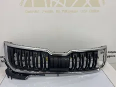 Молдинг решетки радиатора Skoda Kodiaq 2016-2022 565853761 1 NS7 ДО РЕСТАЙЛИНГ