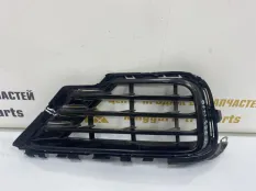 Решетка бампера Volkswagen Touareg 2014-2018 7P6853666G 2 7P5 РЕСТАЙЛИНГ, правая