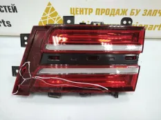 Фонарь внутренний Genesis GV80 2021 2022 92404T6020, правый