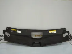 Накладка замка капота Skoda Rapid 2017-2020 60U853343 1 NH3 РЕСТАЙЛИНГ