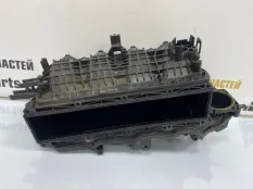 Коллектор впускной Skoda Superb 2015-2019 04E129711L 3 3V3 ДО РЕСТАЙЛИНГ