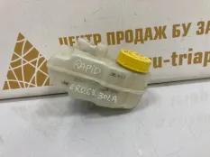 Бачок для тормозной жидкости Skoda Rapid 2019 6R0611301A 1 NH3 1