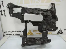 Кронштейн противотуманной фары BMW X5 2019-2023 51117421820 G05, правый