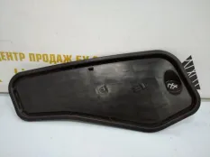 Крышка динамика Skoda Octavia 2017-2020 5E0839916A A7 5E3 РЕСТАЙЛИНГ, задняя