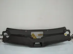 Накладка замка капота Skoda Rapid 2020-2022 60U853343 2 NK6