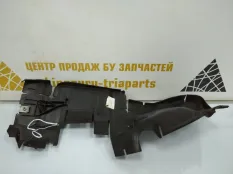 Дефлектор радиатора MINI cooper Hatch 2018-2021 51117301992 F55 РЕСТАЙЛИНГ, правый