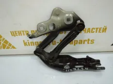 Петля капота Skoda Octavia 2019-2022 5E3823302 A8 NN3, правая