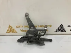 Петля капота BMW X5 2013-2018 41007270884 F15, правая