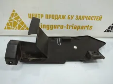 Воздуховод радиатора Renault Logan 2014-2018 601986652R 2 L8 ДО РЕСТАЙЛИНГ, правый