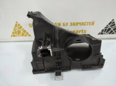 Корпус воздушного фильтра Volkswagen Transporter 2015-2019 7E0129601L T6 ДО РЕСТАЙЛИНГ