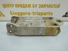 Кронштейн усилителя бампера BMW 5 2009-2013 51117200705 F10 M-PACK ДО РЕСТАЙЛИНГ, передний правый