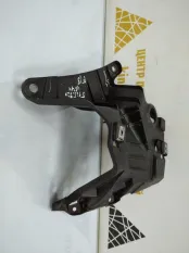 Кронштейн крыла BMW X5 2013-2018 51647294544 F15, передний правый